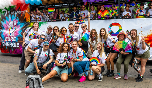 Wir beim Kölner CSD: Starkes Zeichen für Vielfalt und Akzeptanz