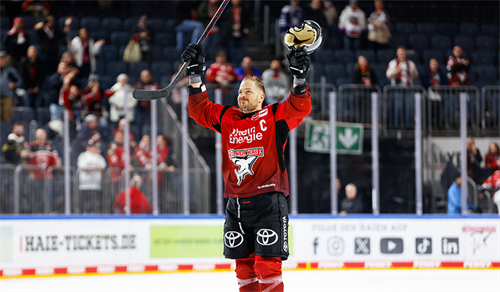 Haie-Kapitän Moritz Müller: „Es knistert in der Luft!“